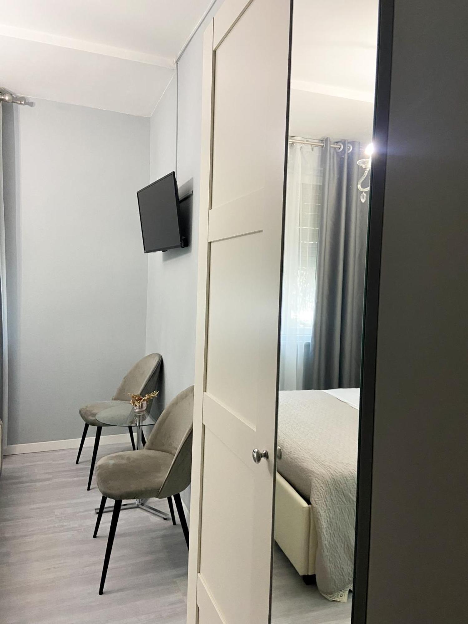 Casa Rosmini Rooms, Dolomia Best Home Тренто Екстериор снимка